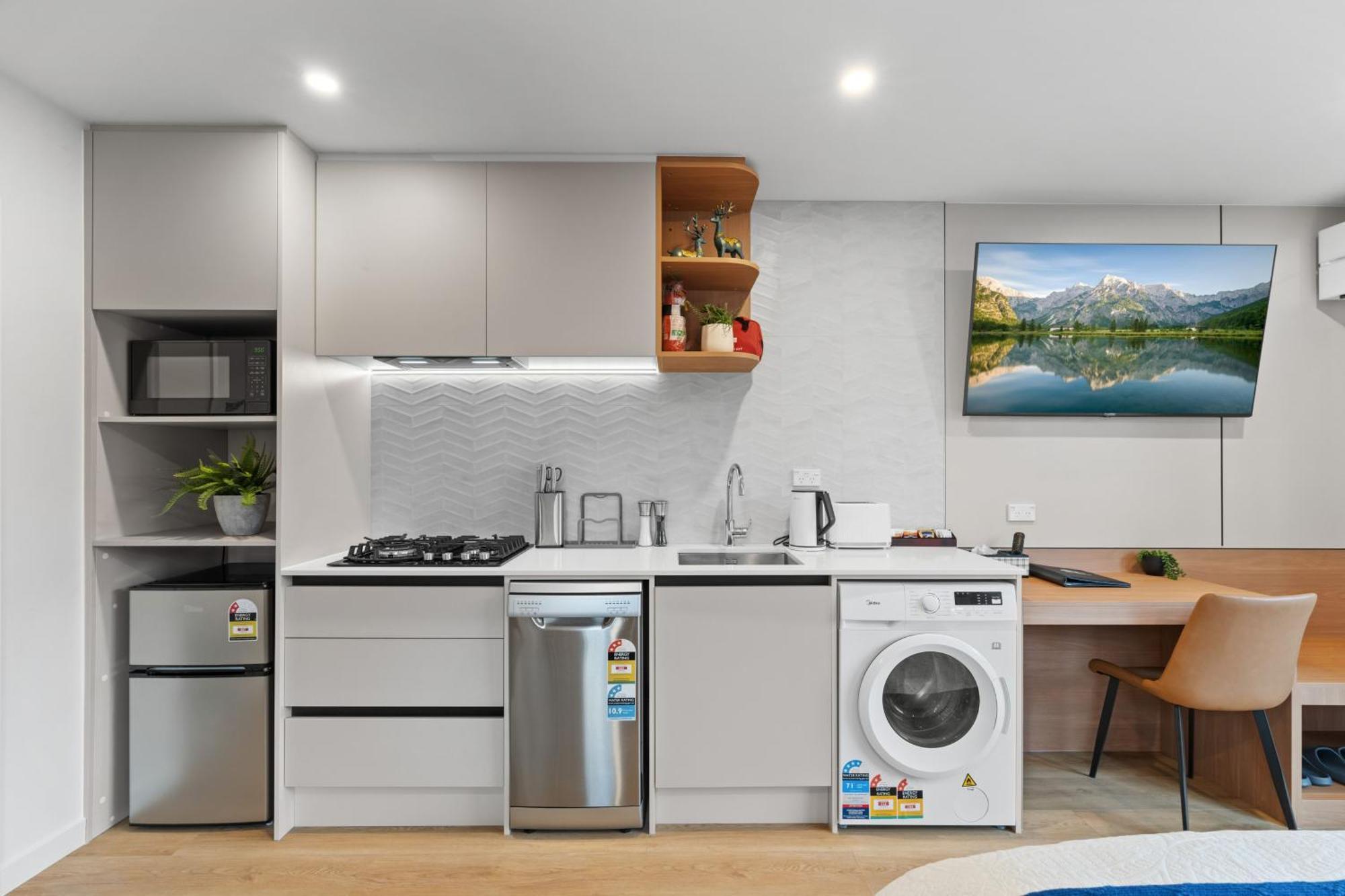 Sunshine Suites Lake Tekapo Bagian luar foto